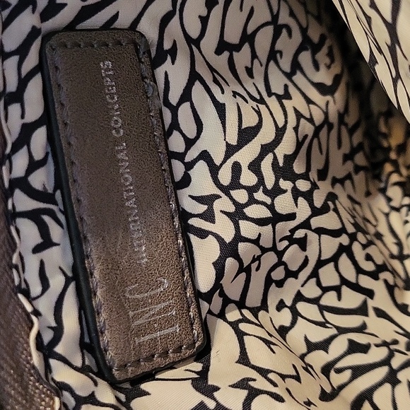 Crossbody Bundle - Picture 7 of 17